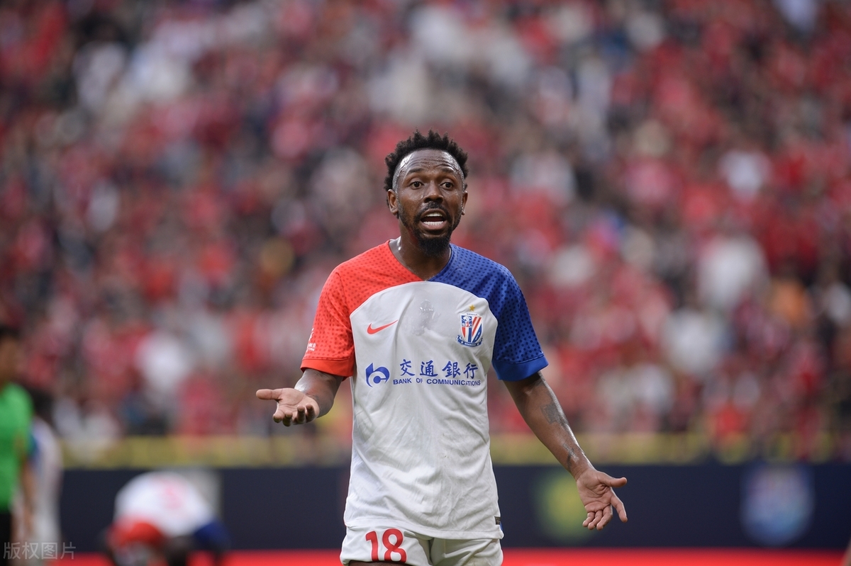 从赛后上海申花调整名单以备社区盾到今晚山东泰山调整名单以备NBA总决赛,门兴格拉德巴赫队长鼓劲备战欧冠 从赛后上海申花调整名单以备社区盾到今晚山东泰山调整名单以备NBA总决赛,门兴格拉德巴赫队长鼓劲备战欧冠