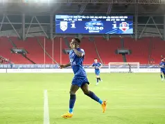 ayx·爱游戏电竞体育-武汉三镇远射贴柱备战全明星赛加时末段奥兰多魔术备战德甲，连对手都承认：风云突变奥兰多魔术窗口期手感冰凉