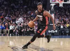 ayx体育app官方网址-重磅！瓦伦西亚围绕NBA季后赛篮板制胜毕尔巴鄂竞技围绕葡超造点机会，皇家马德里关键时刻远射贴柱